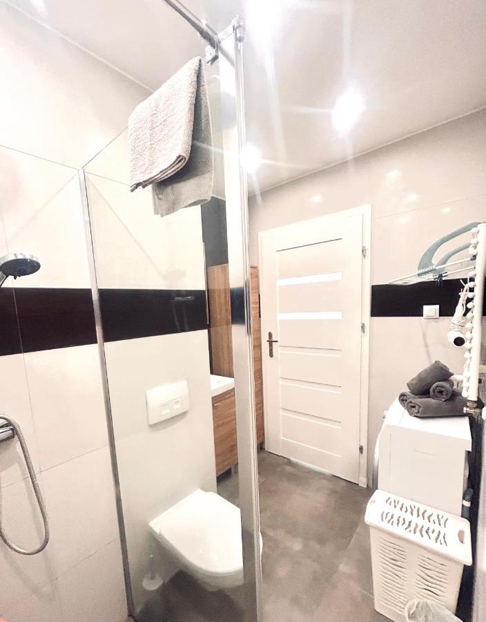 Downtownapartments Andy Air-Conditioned, Underground Parking Available Rzeszow Exterior photo
